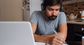 Banner image showing a man preparing for a tech job interview later that day